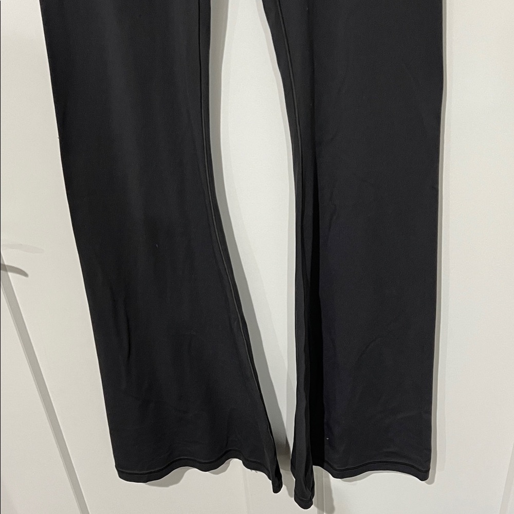 Offline by Aerie High Rise Flare Grey Legging Sz Small - Picture 3 of 11